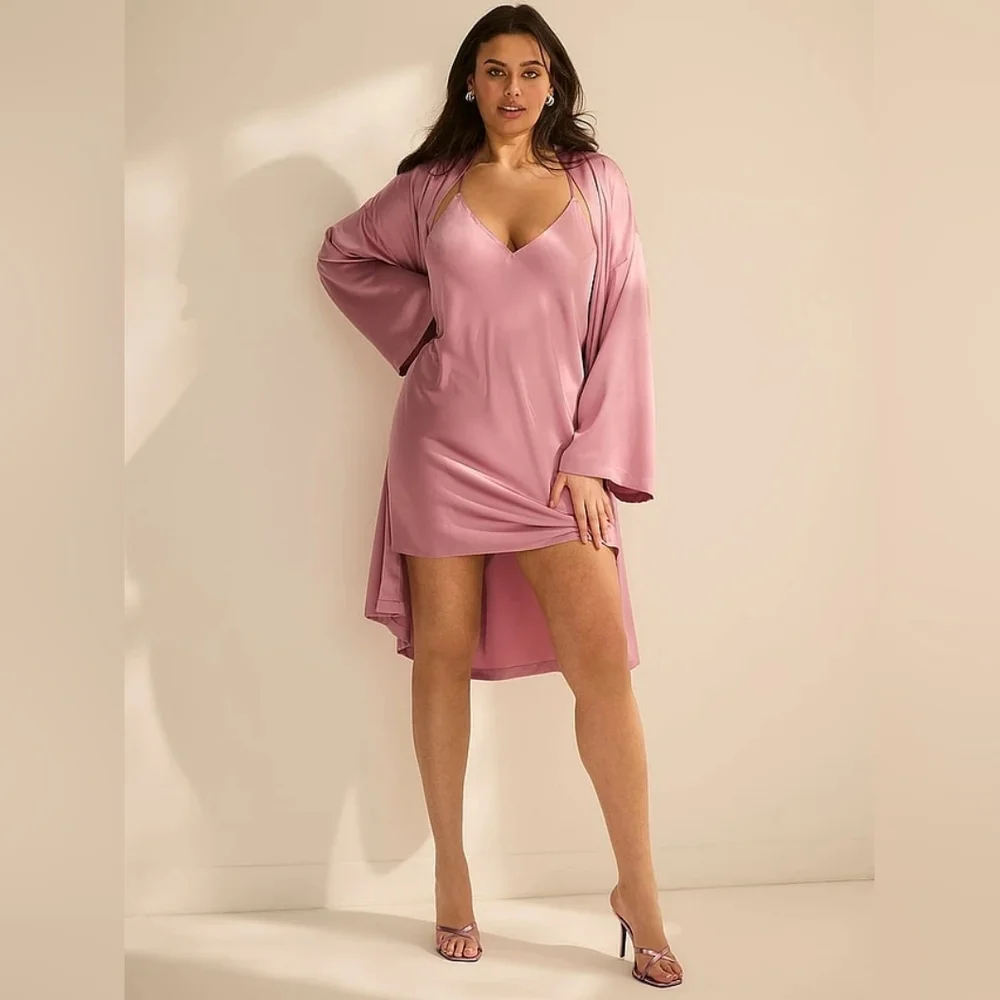 NWT Victoria's Secret Satin Open-Back Slip Dress Medium Dusk Mauve - Picture 3 of 6